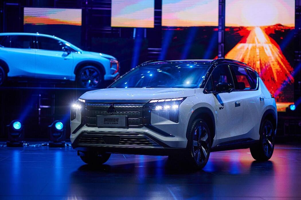 广汽三菱首款纯电动SUV阿图柯上市 19.98万元起
