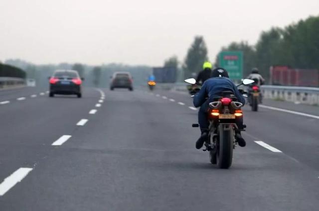 摩托车可以上高速吗 摩托车上高速需要满足什么条件