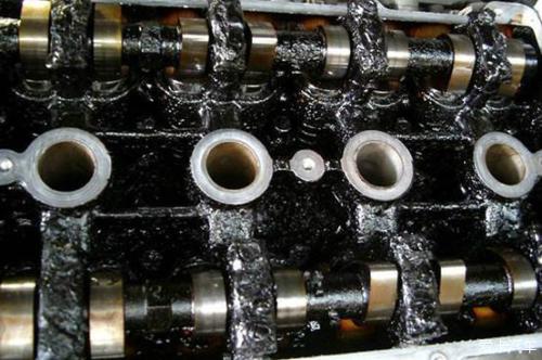 发动机拉缸怎么修复？发动机拉缸的修复方法