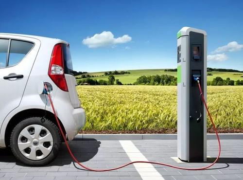 新能源汽车充一次电能跑多少公里