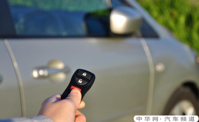 汽车遥控钥匙能用多久？没电了会有什么征兆？