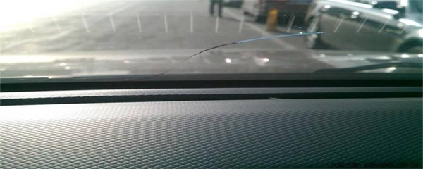汽车挡风玻璃裂纹可以修复吗
