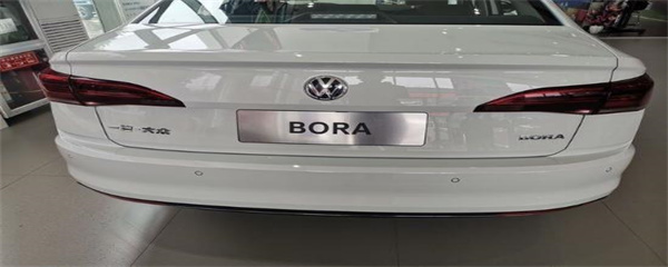 bora是大众什么车