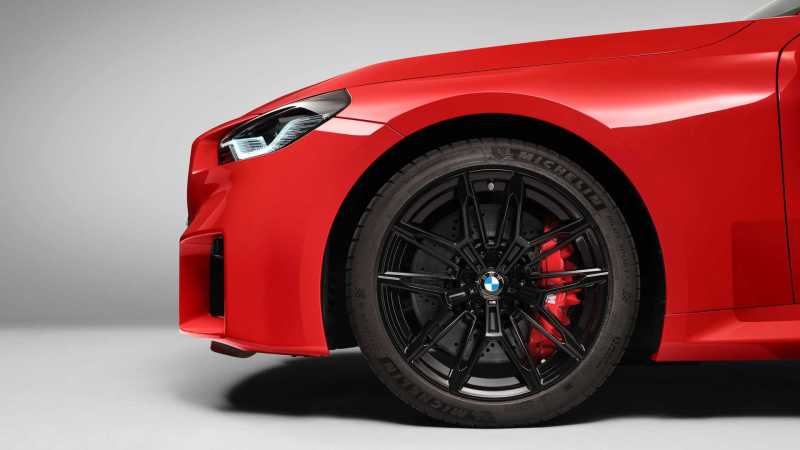 BMW全新M2正式亮相 将于2023年4月海外上市