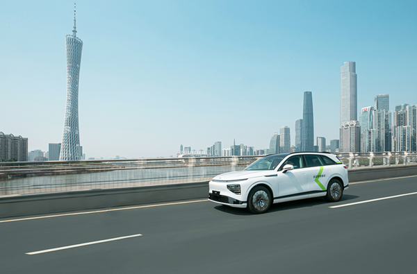 进行广州城市路测，小鹏汽车开启零改装量产Robotaxi新模式