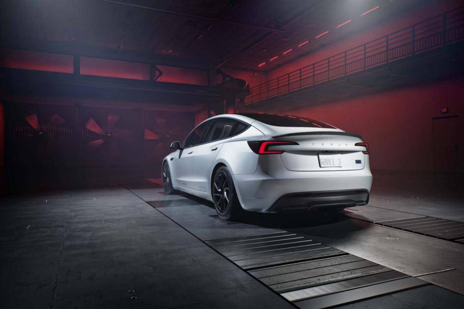 Model 3高性能版33.59万元开启预售 特斯拉全系高性能版车型已就位