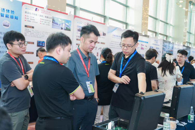 IAEIS 2025第十四届国际汽车电子产业峰会 隆重举行