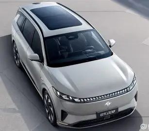 eπ008 vs 零跑C16：家用六座SUV，要极致品质还是基础性价比？