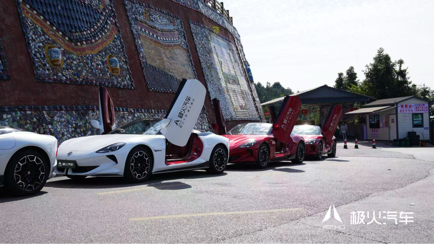 极火2000公里长测 中国改装叩响全球