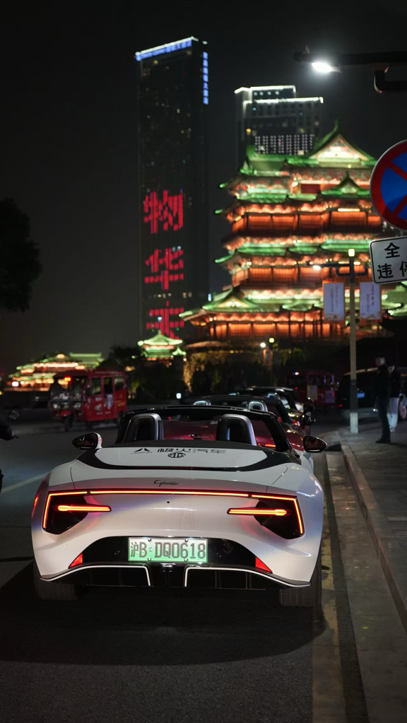 极火2000公里长测 中国改装叩响全球