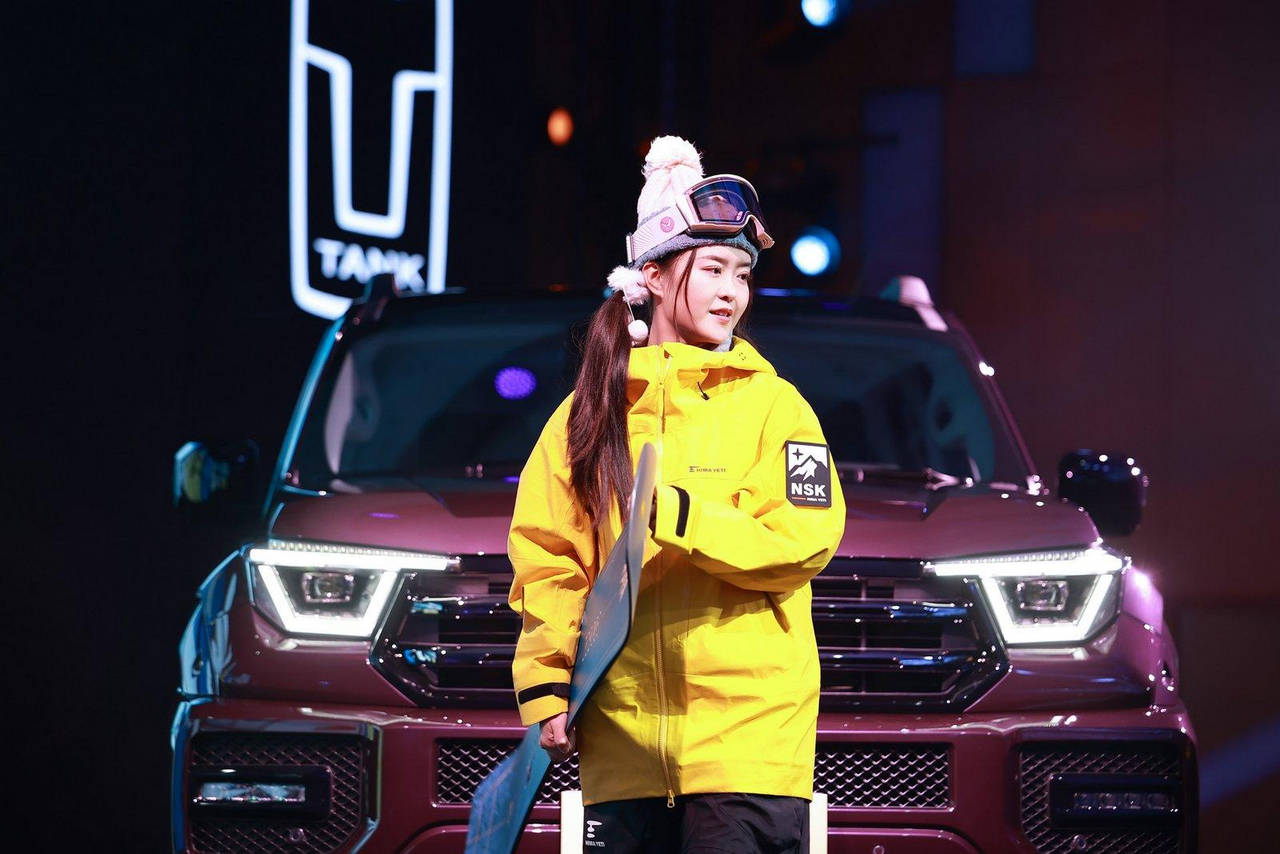 年轻人的潮酷装备 全新坦克400正式上市24.98万元起 年轻人的潮酷装备 全新坦克400正式上市24.98万元起