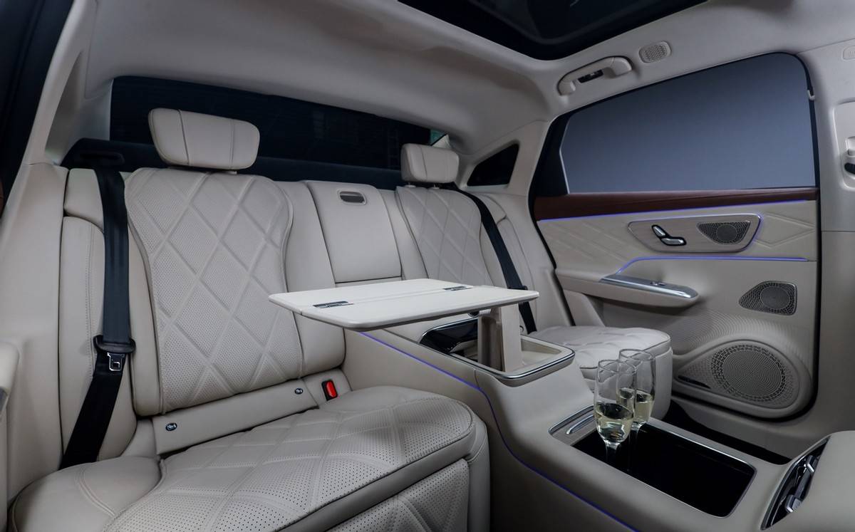 进化不止 风云A9L光辉(四驱)全球上市,超级置换抢购价17.19万元起 进化不止 风云A9L光辉(四驱)全球上市,超级置换抢购价17.19万元起