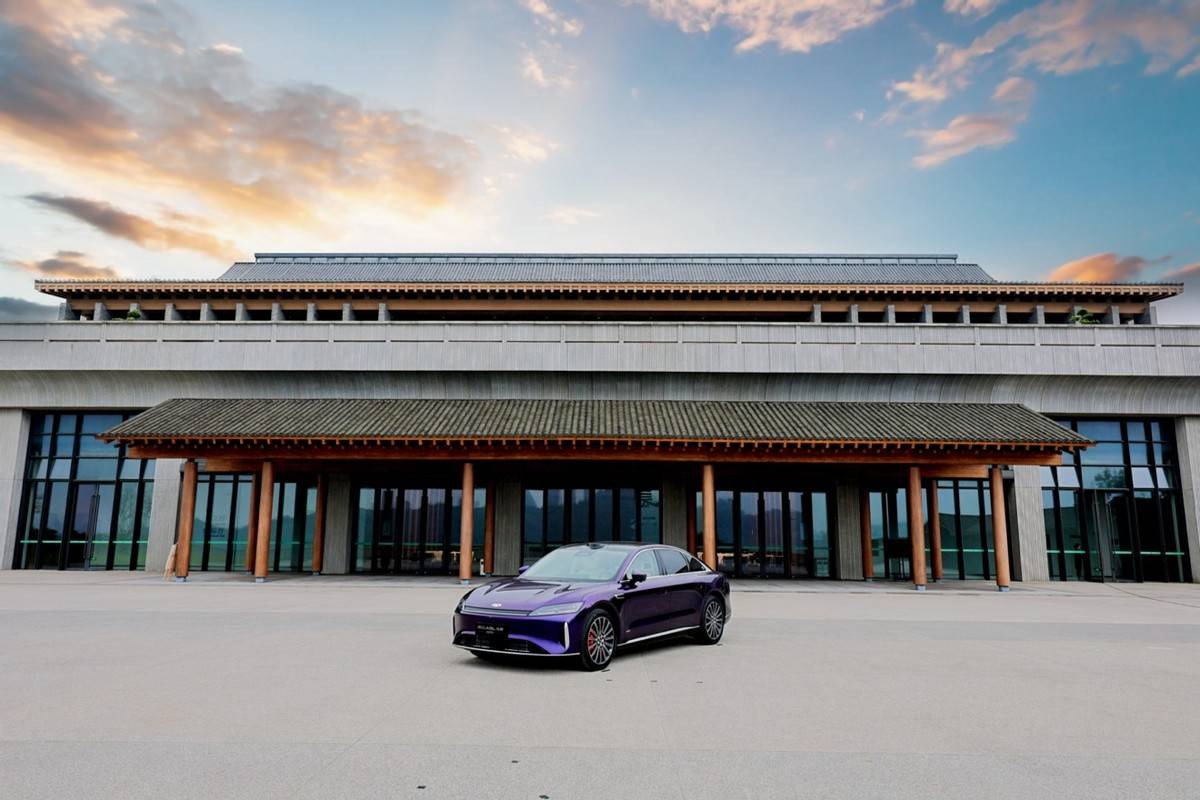 进化不止 风云A9L光辉(四驱)全球上市,超级置换抢购价17.19万元起 进化不止 风云A9L光辉(四驱)全球上市,超级置换抢购价17.19万元起