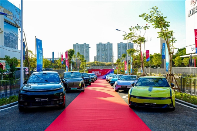 品牌入驻率100%！千亩产业城再升级，厦门汽车城二期盛大开业引领海西汽车产业新征程