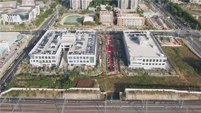 品牌入驻率100%！千亩产业城再升级，厦门汽车城二期盛大开业引领海西汽车产业新征程