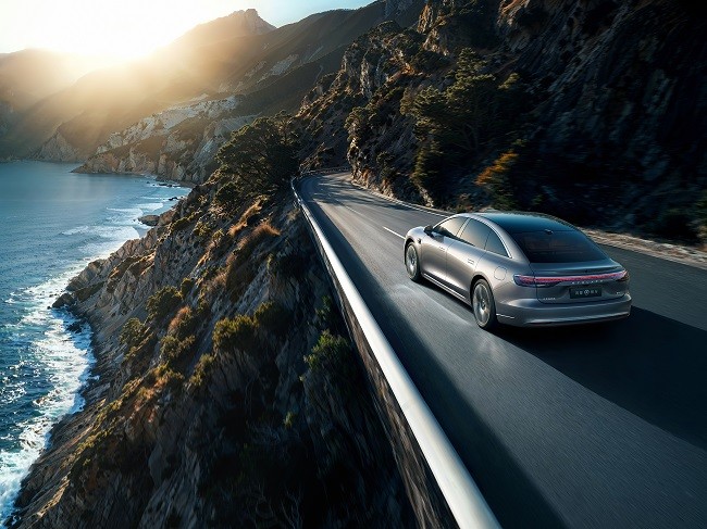 华为DriveONE助力享界S9开启越境豪华新体验