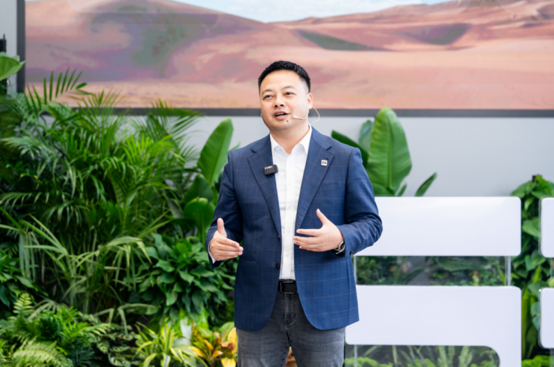 里程碑时刻!纵横第100家体验中心荣耀启幕,筑牢中国豪华越野品类生态根基 里程碑时刻!纵横第100家体验中心荣耀启幕,筑牢中国豪华越野品类生态根基