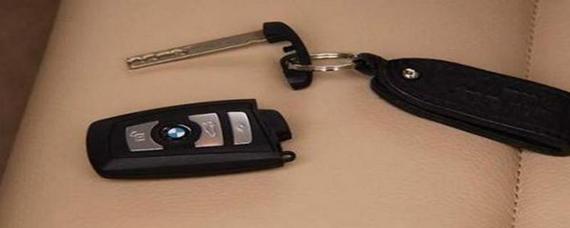 汽车遥控钥匙怎么换电池