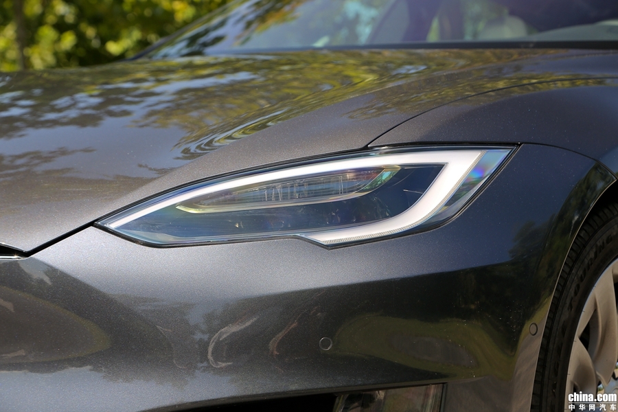 Model S 2017款 改款 100D 外观