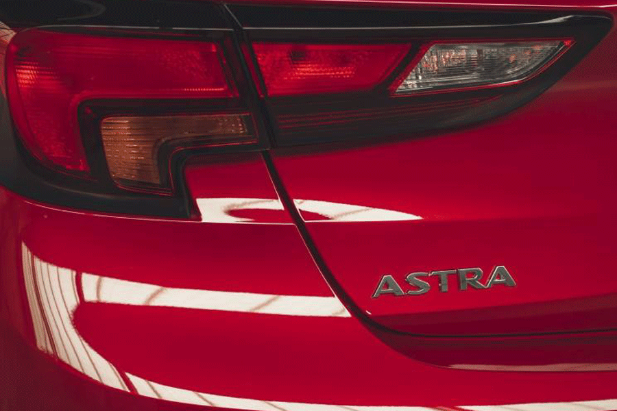 动力系统全线升级 新款沃克斯豪尔Astra官图发布