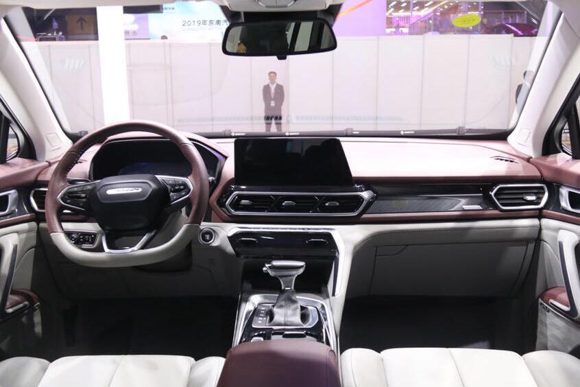 售价10.28万元 新宝骏RS-5新增车型正式上市