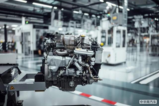 更高性能/效率 奔驰AMG新车将配电动涡轮增压器