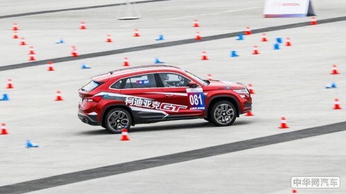 中国量产车大赛成都站收官 斯柯达柯迪亚克GT诠释冠军风范