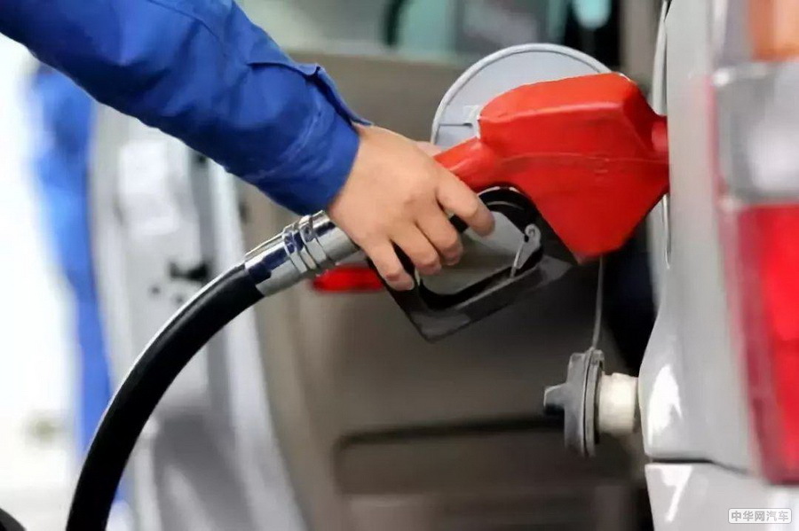 国内油价将于2月18日晚上涨 涨幅超过0.2元