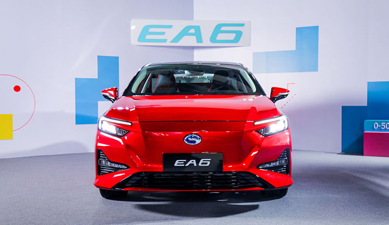 广汽本田首款纯电动轿车绎乐EA6上市续航达510km 16.78万起