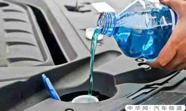 汽车玻璃水没了加自来水可以用吗？