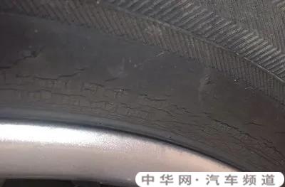汽车轮胎老化有细微裂纹需要换吗？