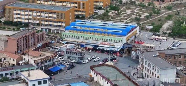 不止文旅出圈！宁夏建成 3400 公里重卡充换电干线，跑出塞北绿色运力