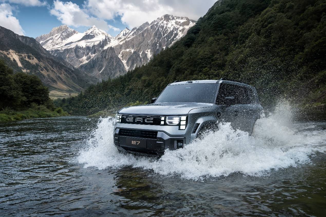 全场景智享硬核SUV 传祺越7预售权益价17.18万起 全场景智享硬核SUV 传祺越7预售权益价17.18万起