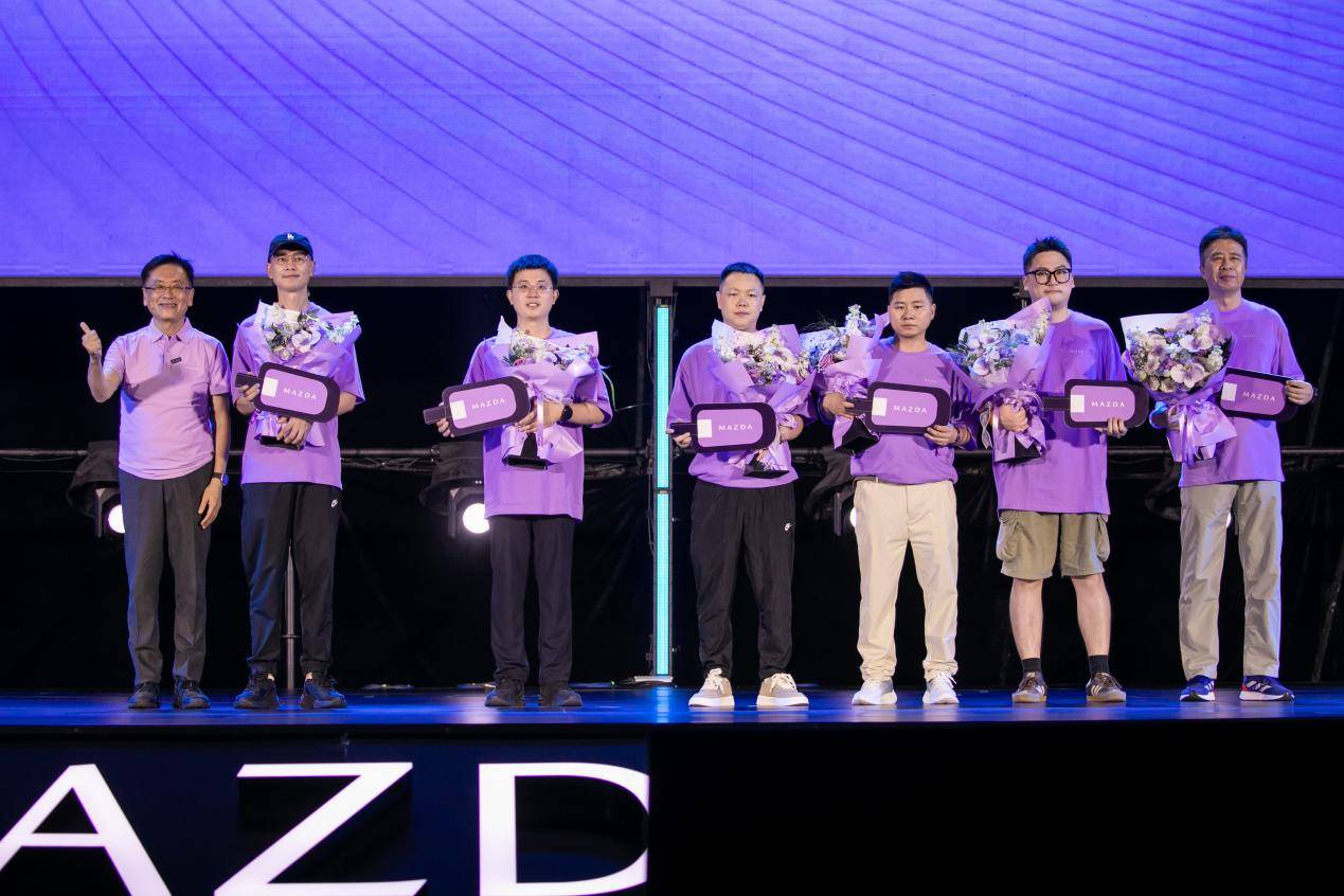 百万马粉共赴新十年 马自达EZ-60激光版上市限时14.59万起